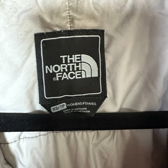 A270 The North Face Primaloft Insulated Jacket Coat womens size XS Red - Picture 5 of 12